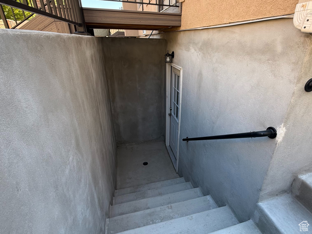 3922 W NIPOMA DUNE DR South Jordan, UT 84009