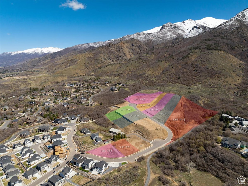 Drone / aerial view with a mountain view