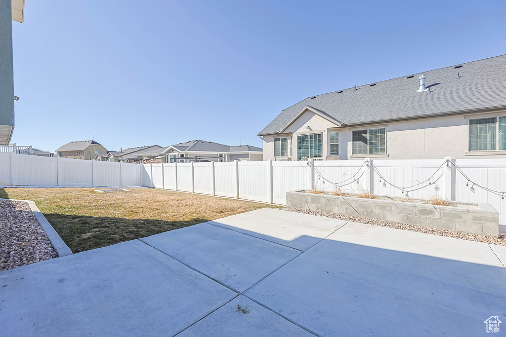 View of patio / terrace with a fenced backyard