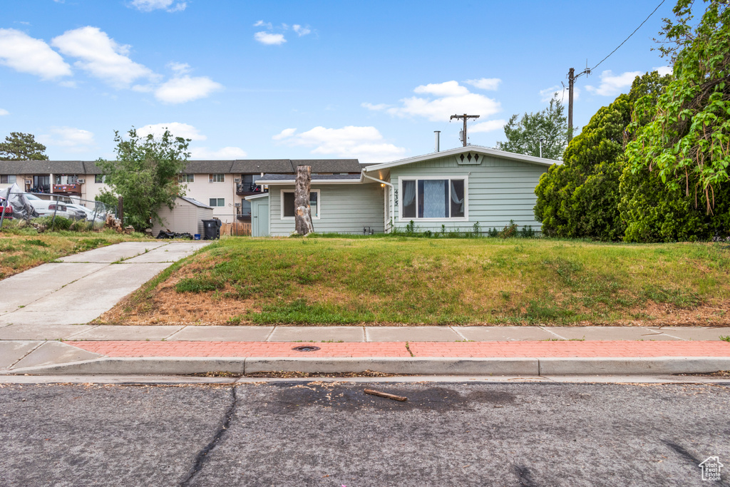 View of front of home with concrete driveway
