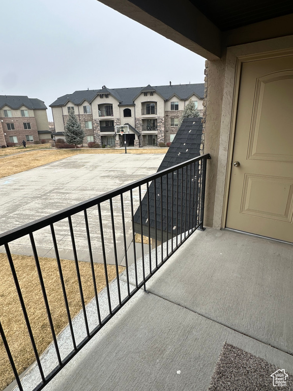 Balcony featuring a residential view