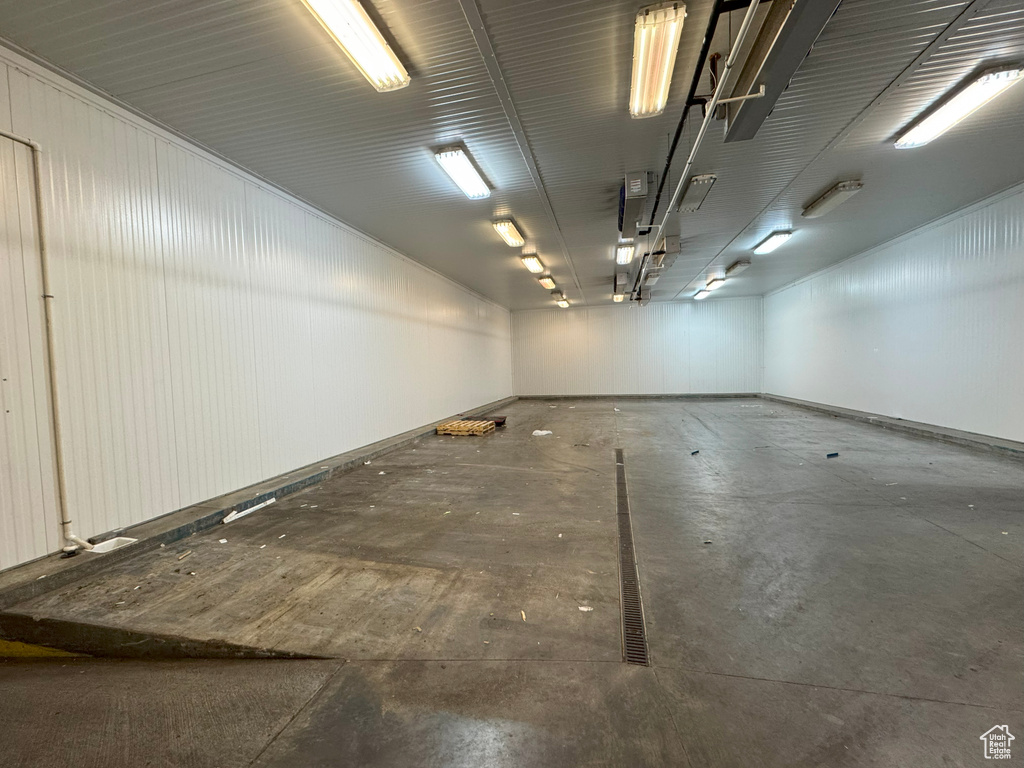 Garage with metal wall