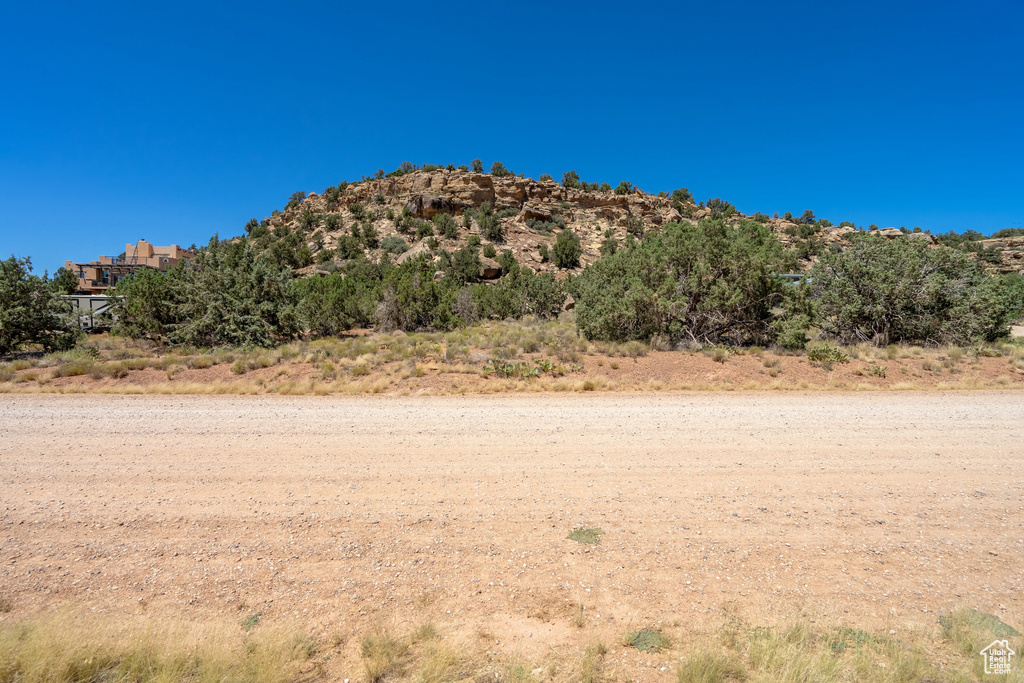 View of mountain feature