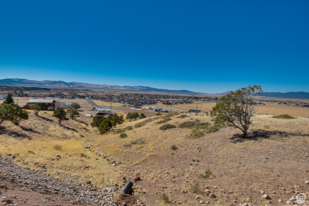 View of mountain feature