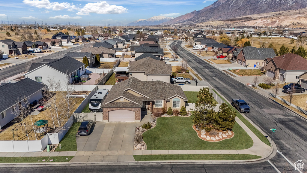2522 W 3500 N Farr West, UT 84404