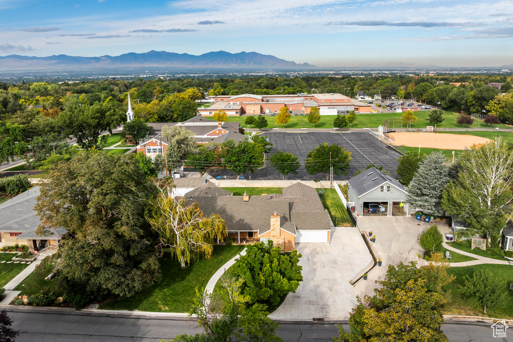 3404 S 2130 E Salt Lake City, UT 84109