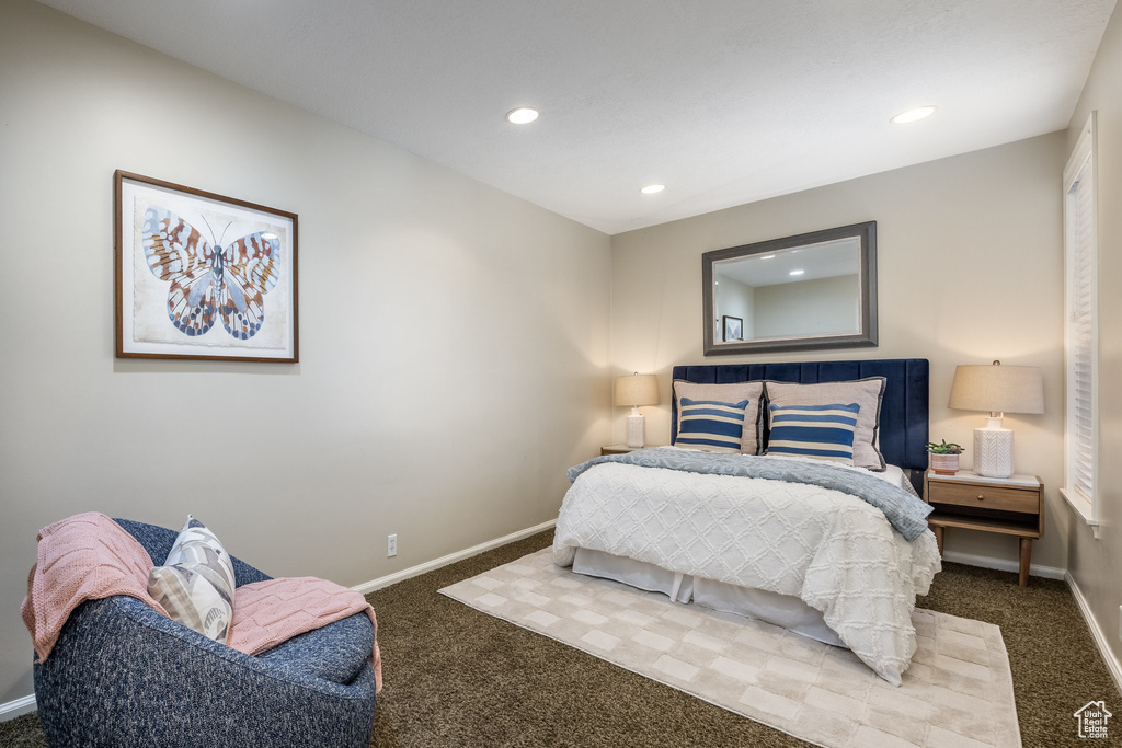 Bedroom featuring carpet, baseboards, and recessed lighting