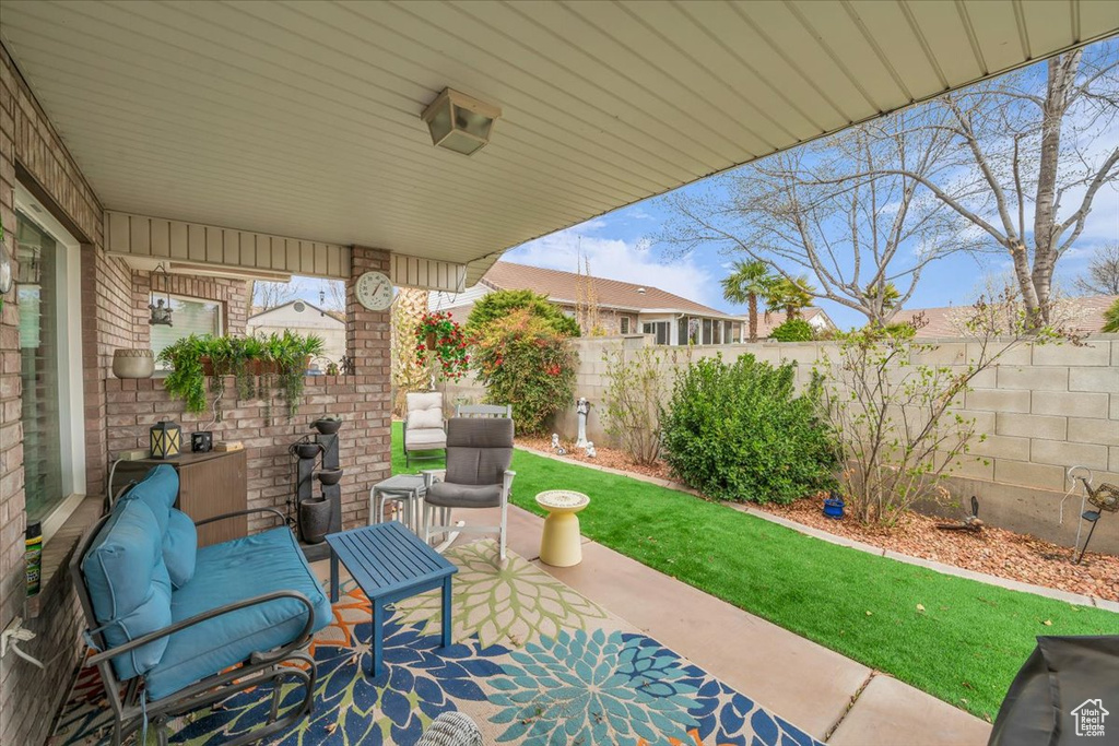 View of patio / terrace featuring a fenced backyard