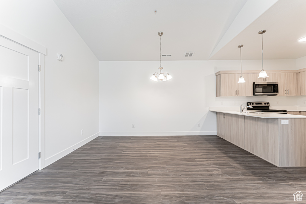 4778 S 710 W #L303 Mapleton, UT 84664