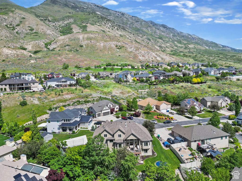 Birds eye view of property featuring a residential view and a mountain view
