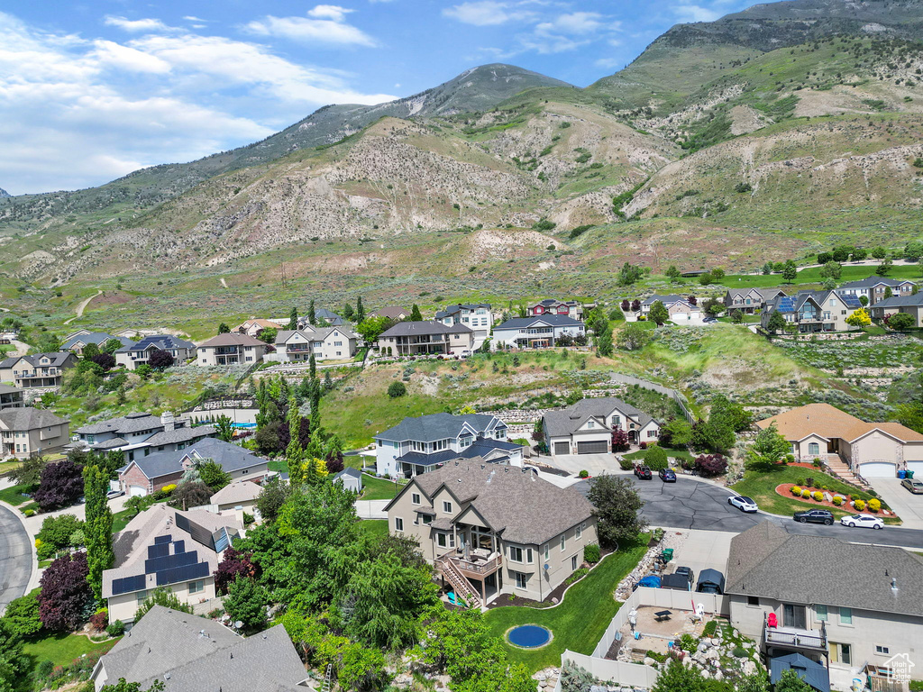 Aerial view with a residential view and a mountain view
