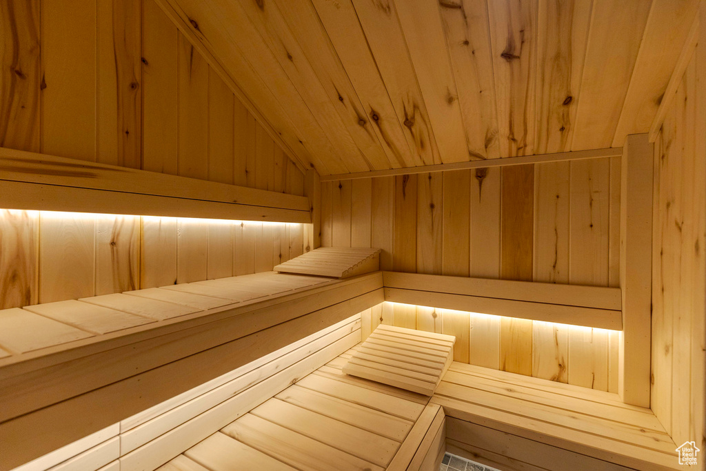 View of sauna / steam room
