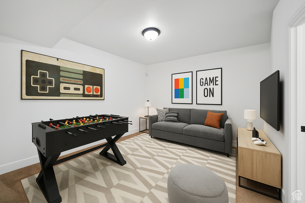 Recreation room featuring baseboards