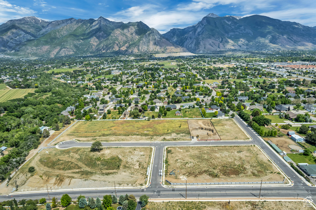 Bird\'s eye view of mountains