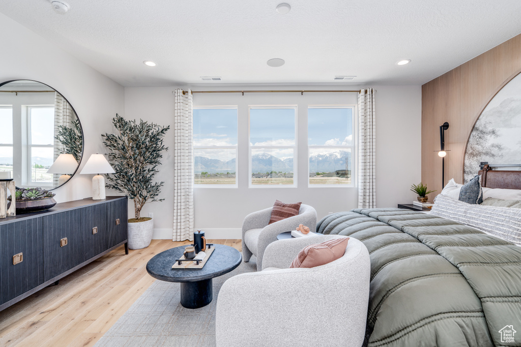 Photo 12 for MLS #2068773 at 418 N Pinnacle Ct #44