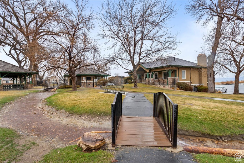 385 BAYSIDE DR Saratoga Springs, UT 84045
