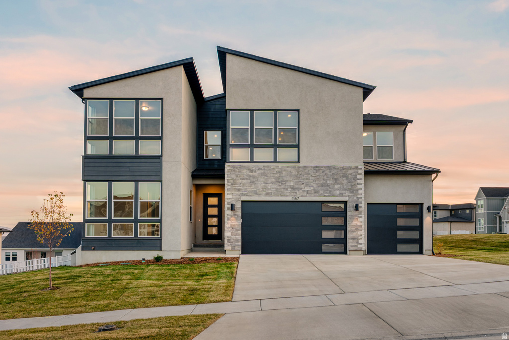 1167 W Gossamer Ln #19