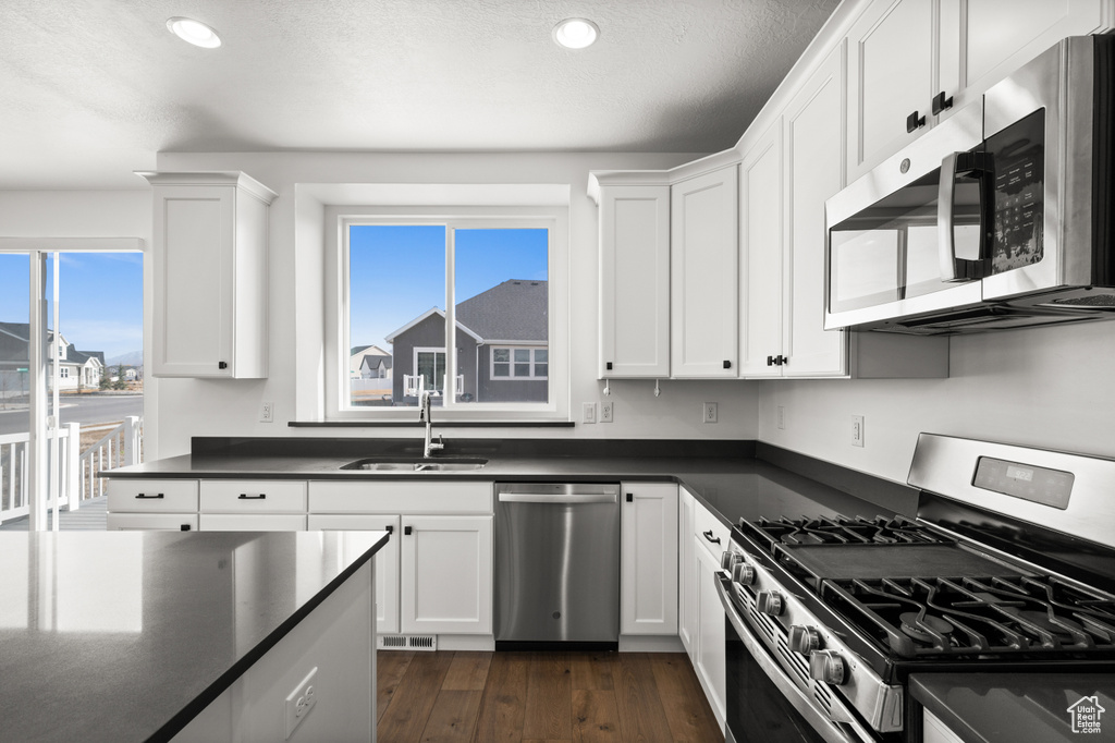2542 N 3300 W Clinton, UT 84015