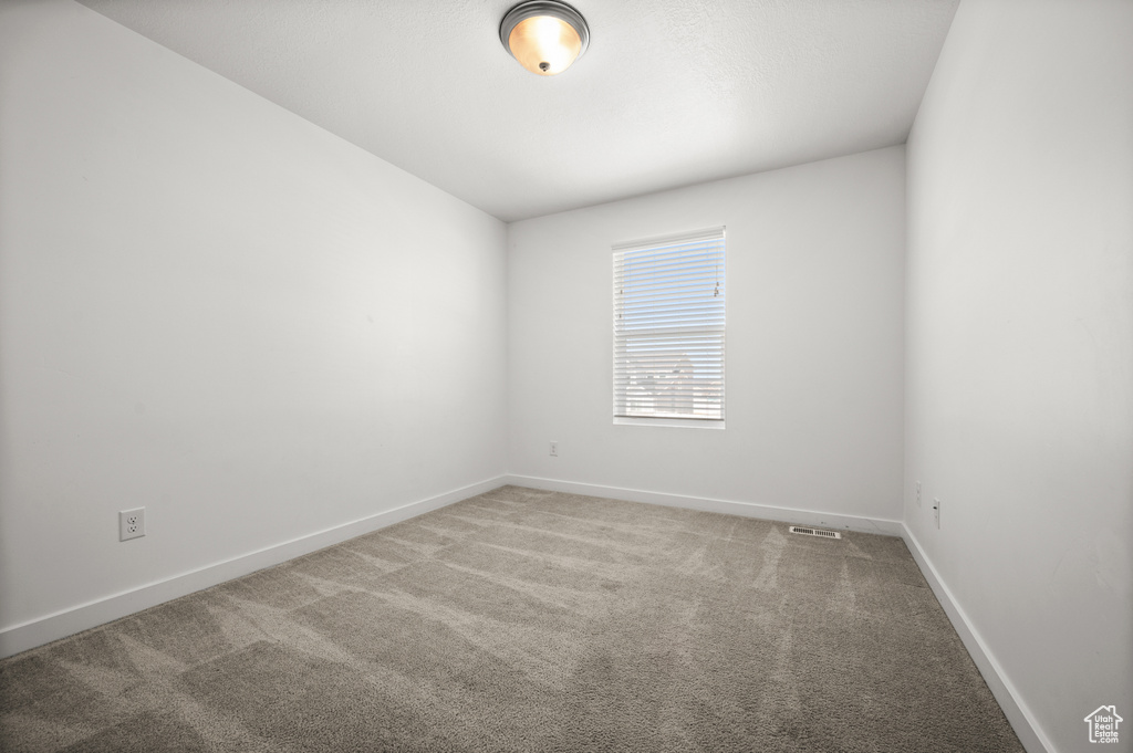 2542 N 3300 W Clinton, UT 84015