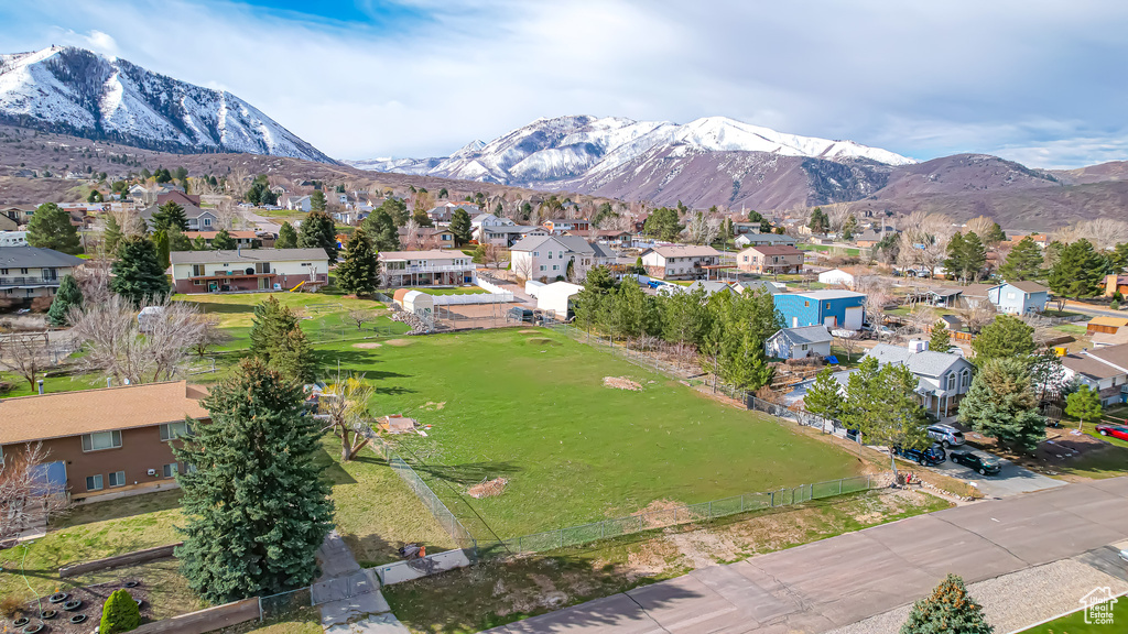 Aerial view with a residential view and a mountain view