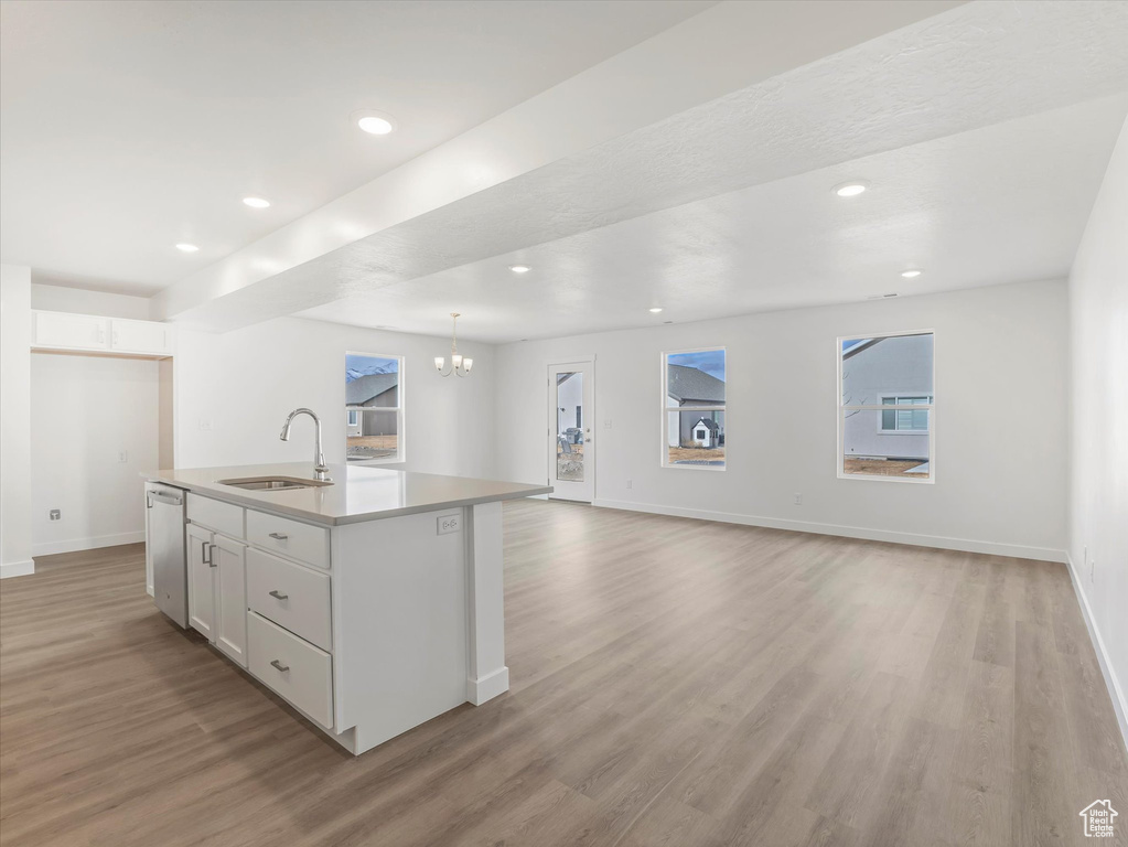 2412 E WOODBURY LN #552 Eagle Mountain, UT 84005