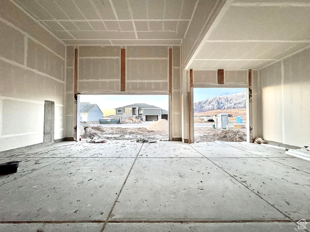 Garage with a mountain view
