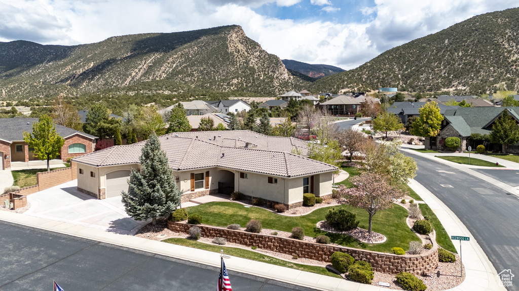 View of mountain feature with a residential view