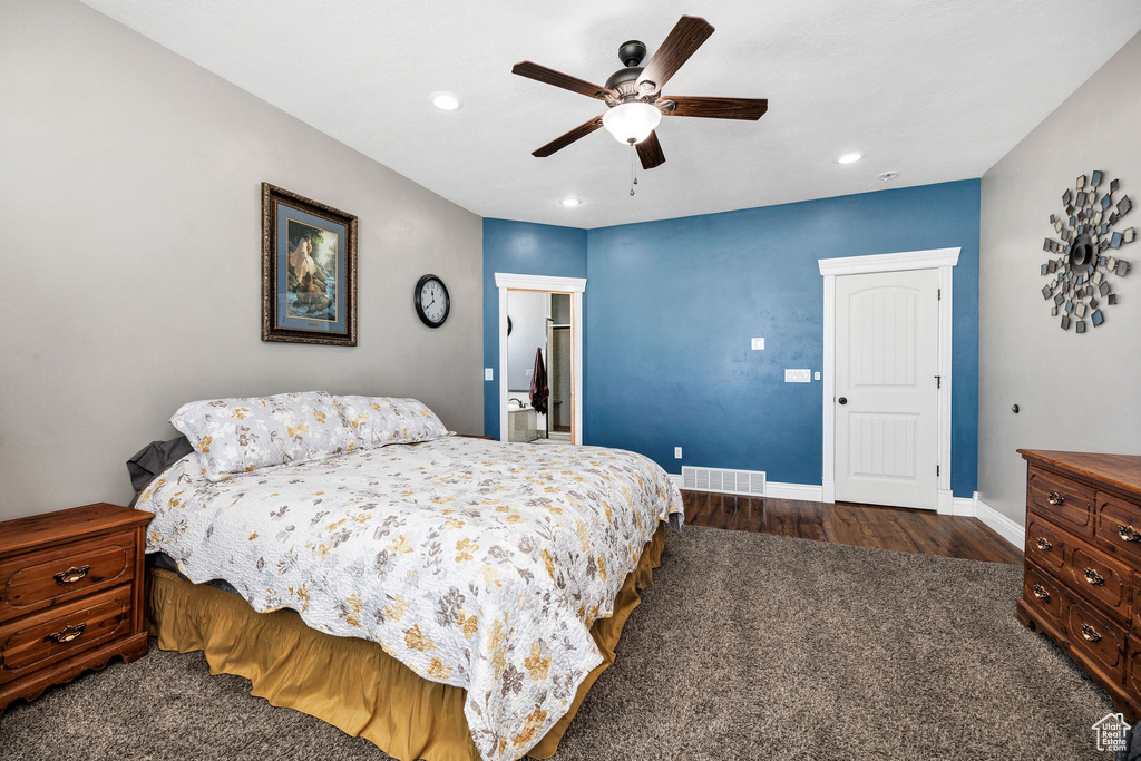 Bedroom featuring visible vents, baseboards, recessed lighting, wood finished floors, and a ceiling fan