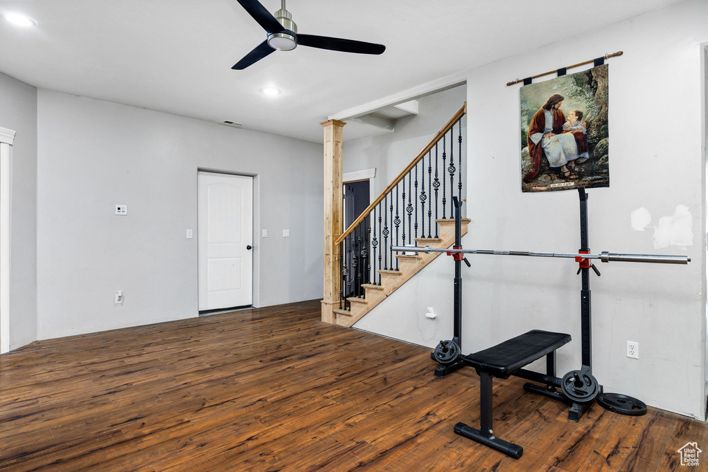 Interior space with visible vents, recessed lighting, ceiling fan, and hardwood / wood-style flooring