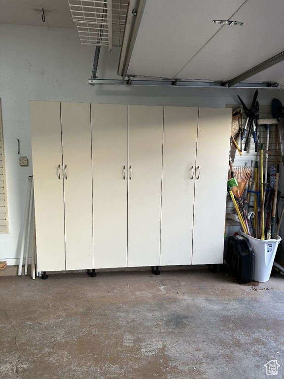 Photo 35 for MLS #2069375 at 545 Valley View Dr  #18