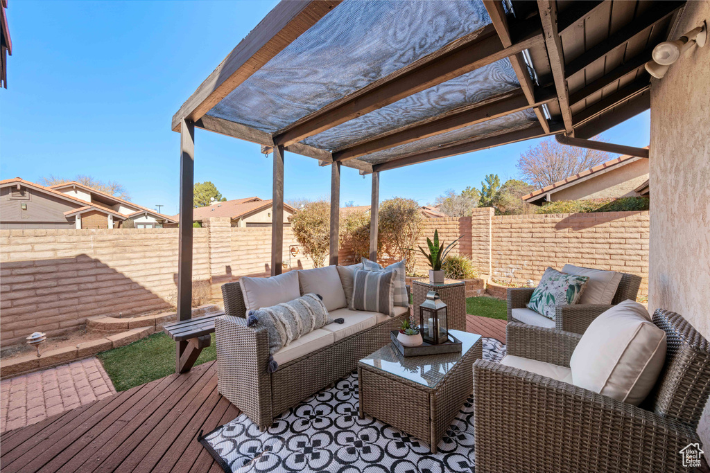 Photo 28 for MLS #2069375 at 545 Valley View Dr  #18