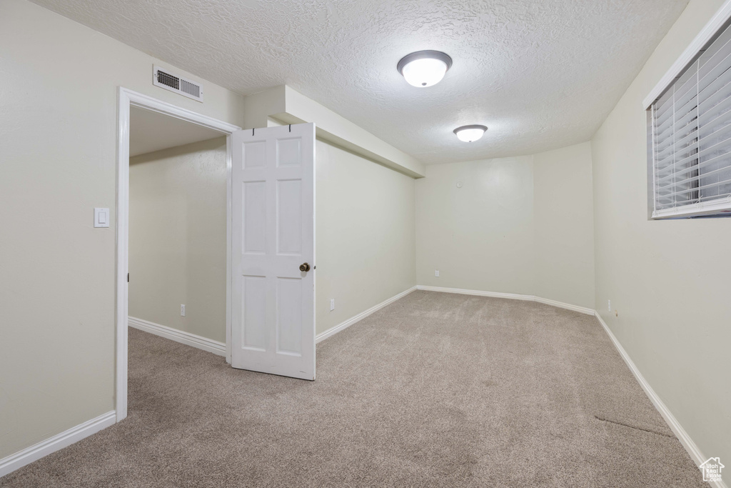 Photo 24 for MLS #2069375 at 545 Valley View Dr  #18