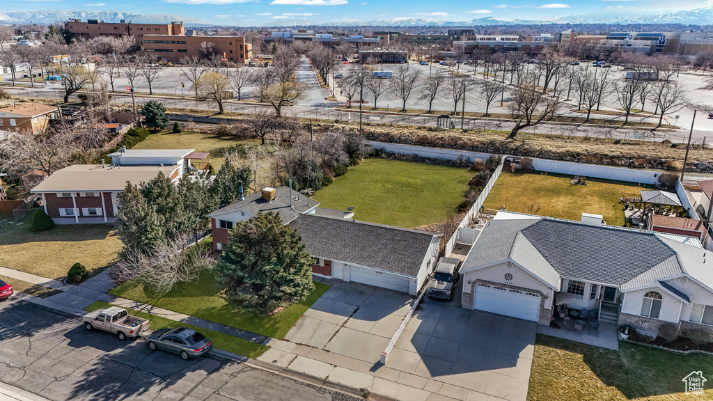 Bird\\\'s eye view featuring a residential view