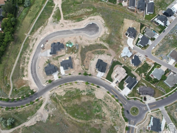 Birds eye view of property featuring a residential view