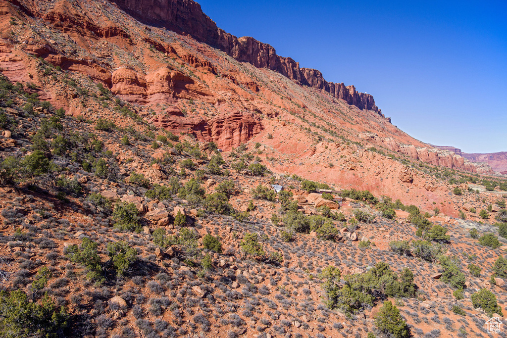 95  BAILEY LN Castle Valley, UT 84532