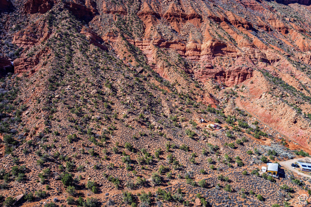 95  BAILEY LN Castle Valley, UT 84532