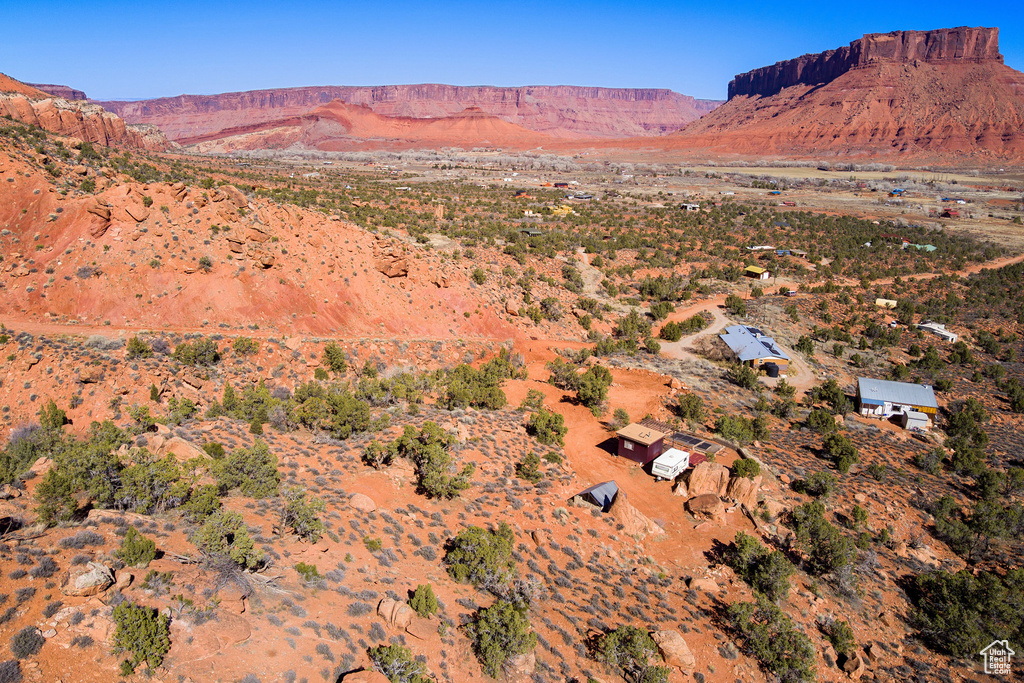 95  BAILEY LN Castle Valley, UT 84532