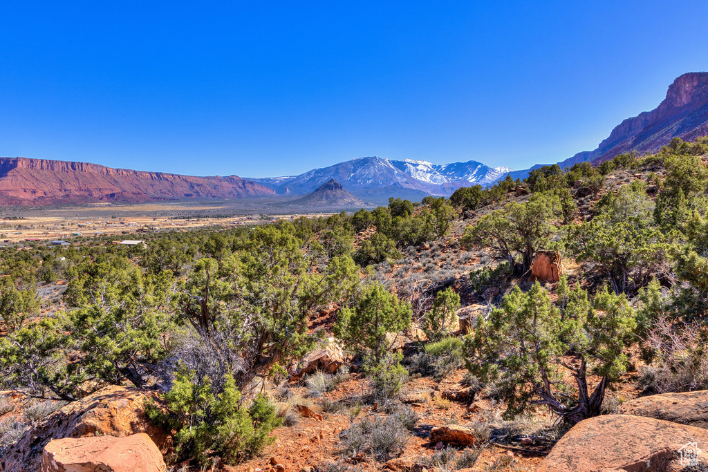 95  BAILEY LN Castle Valley, UT 84532