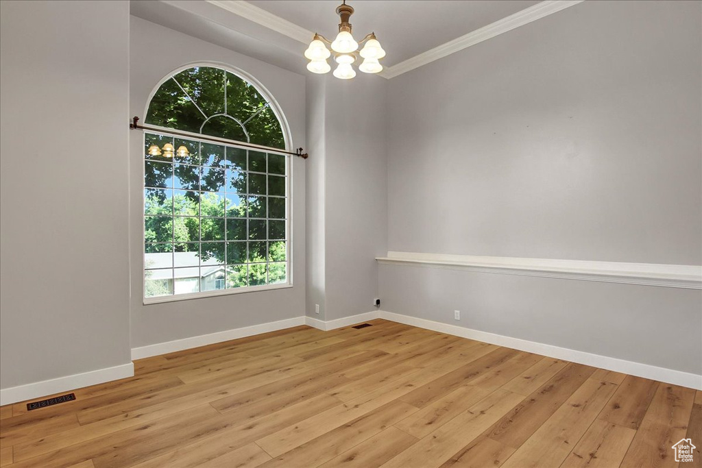 5772 OAKWOOD DR South Ogden, UT 84405