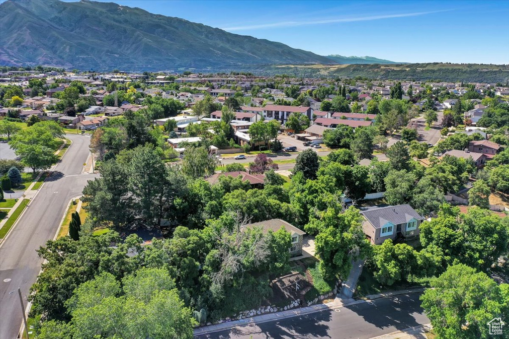 5772 OAKWOOD DR South Ogden, UT 84405