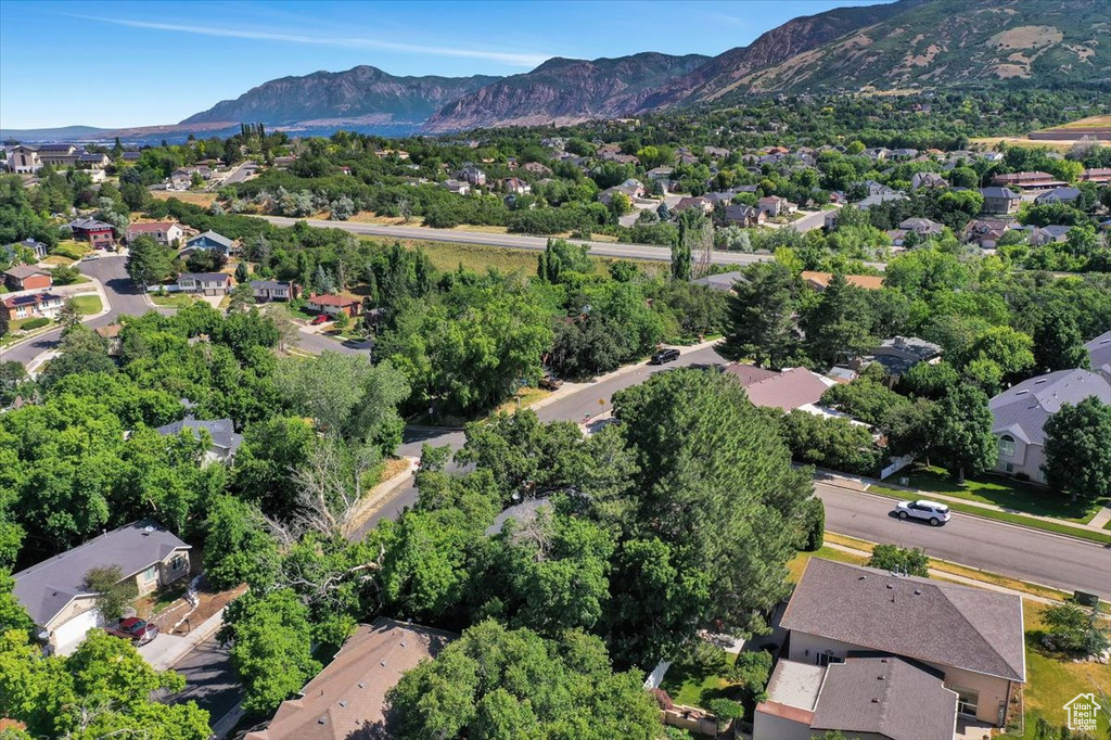 5772 OAKWOOD DR South Ogden, UT 84405
