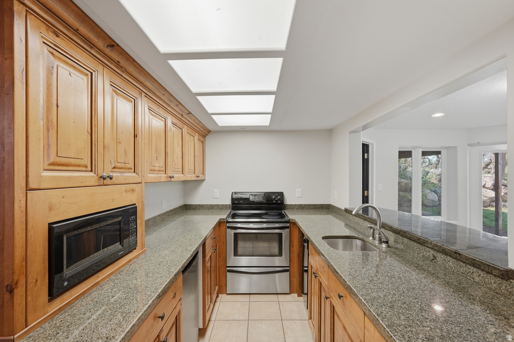 6464 BYBEE DR Ogden, UT 84403