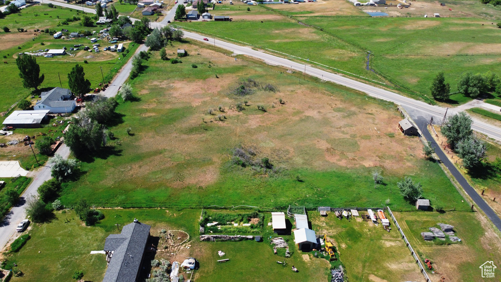 Aerial view of property and surrounding area