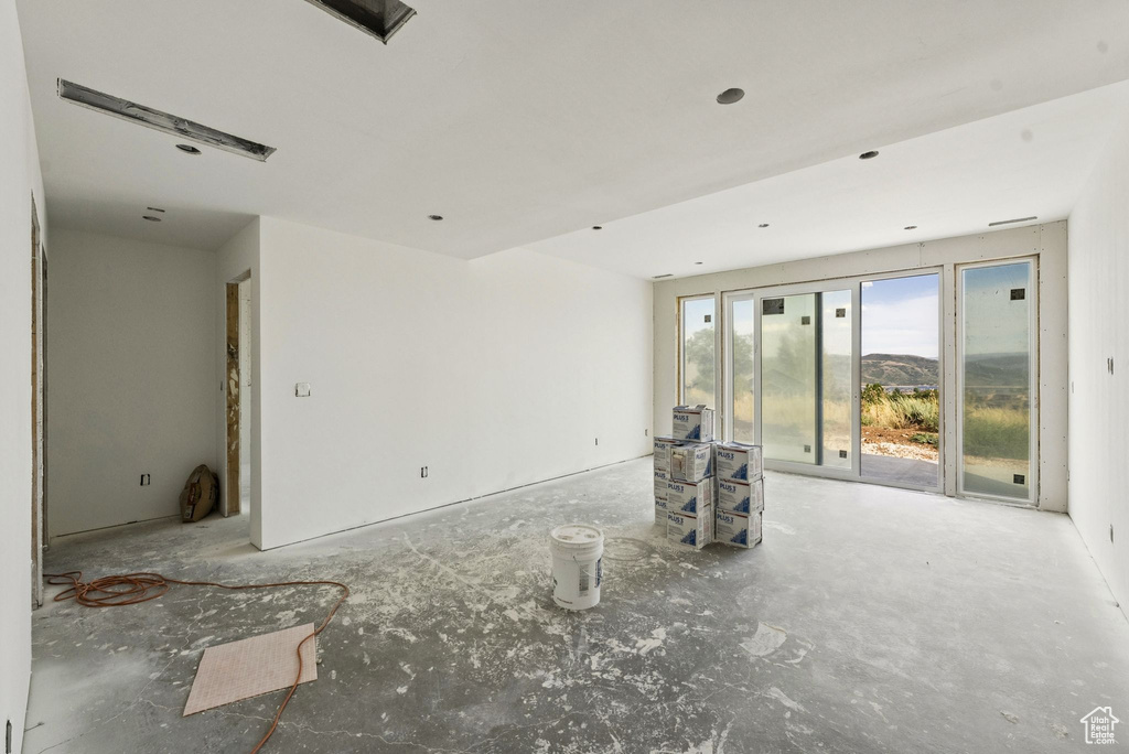 Photo 13 for MLS #2069517 at 1906 W Mochila Cir