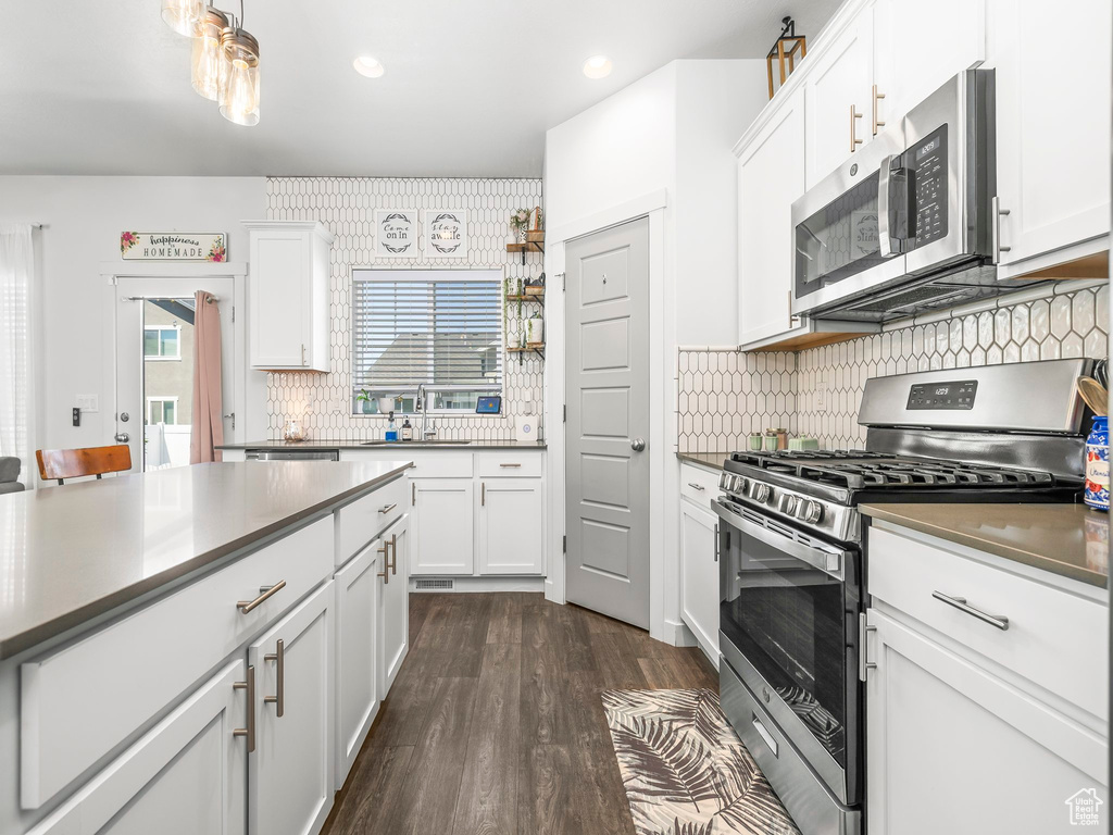 6119 N WHITE ROCK RD Eagle Mountain, UT 84005