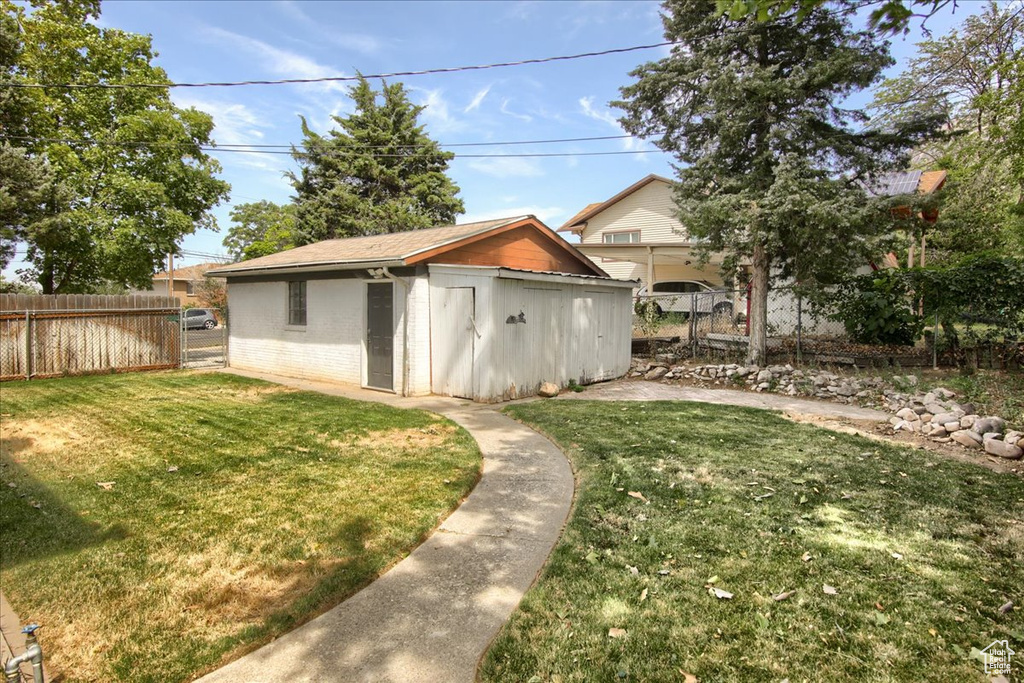 454 E 3100 N North Ogden, UT 84414