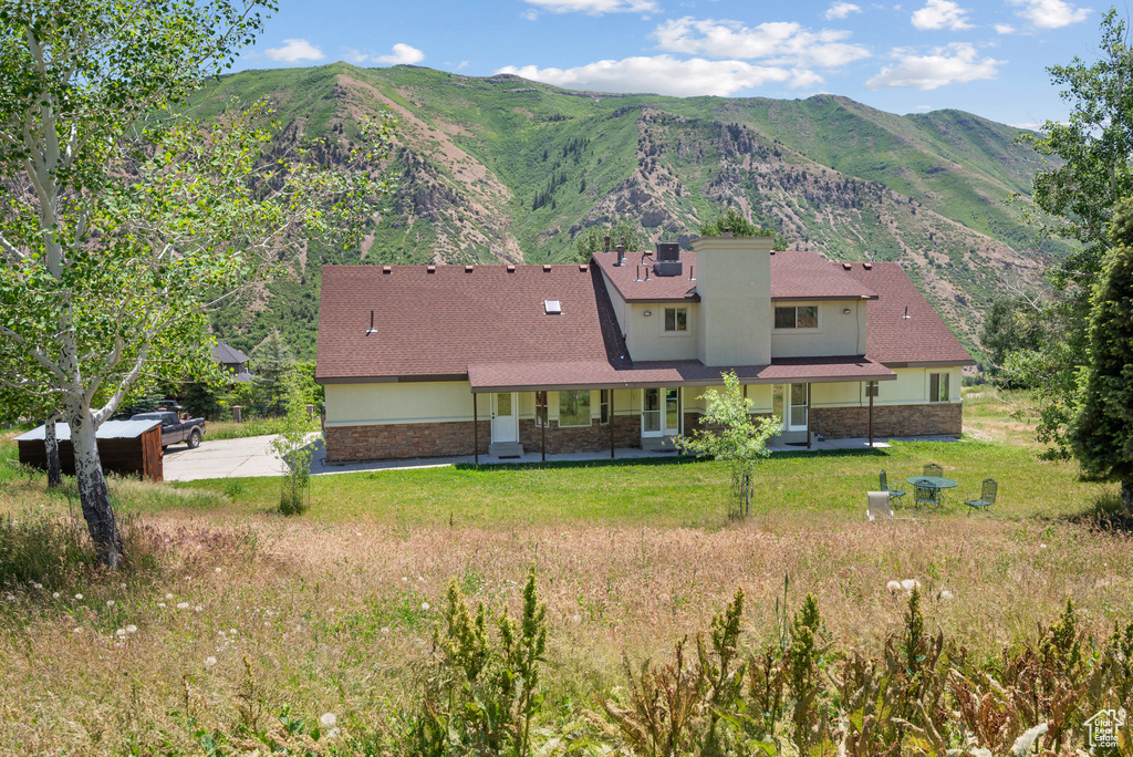 View of mountain backdrop