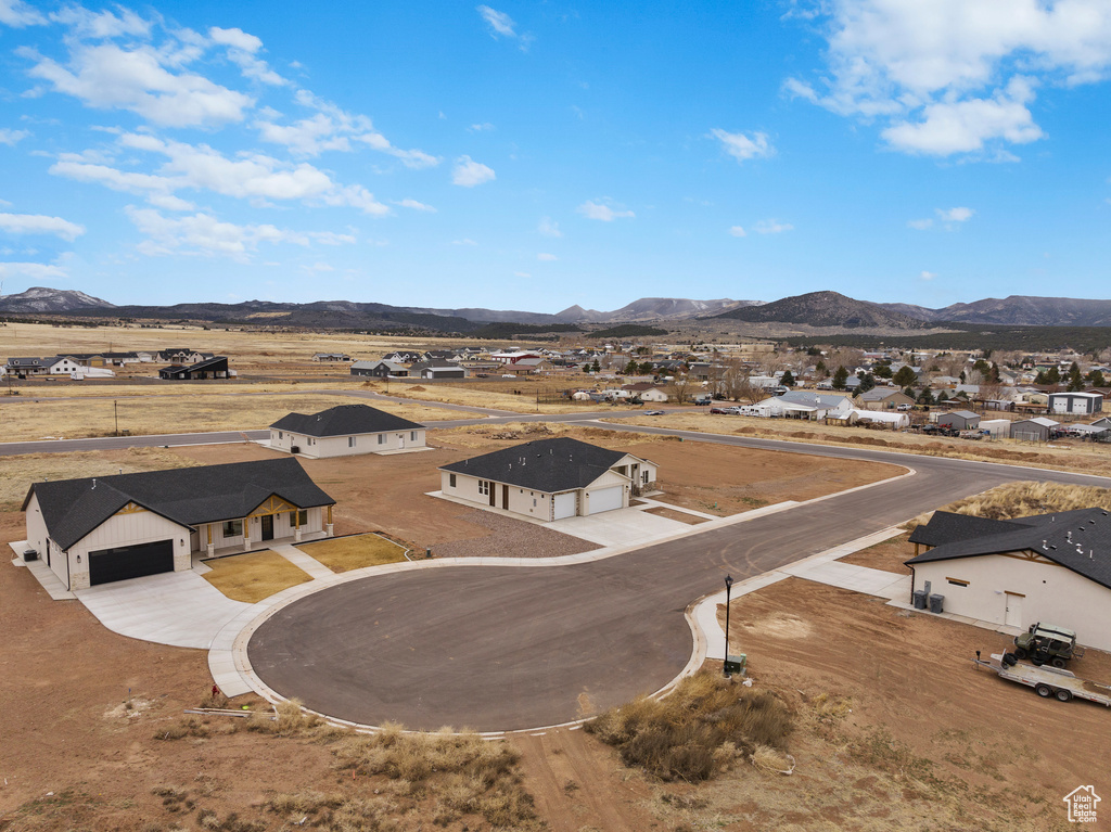 Aerial view featuring a residential view and a mountain view