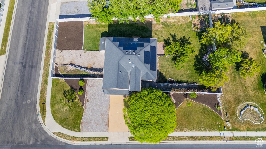 Birds eye view of property