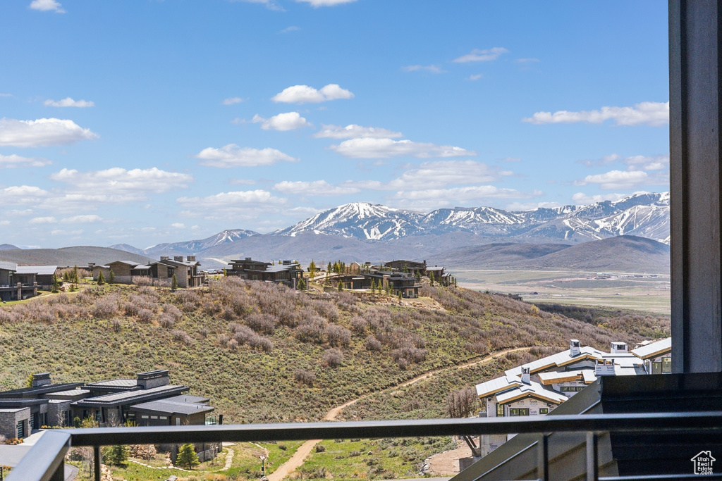 View of mountain feature